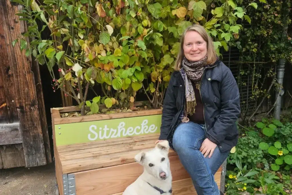 Ein beliebtes Fotomotiv beim Kongress: die neue "Sitzhecke" vom Heckenretter e.V.